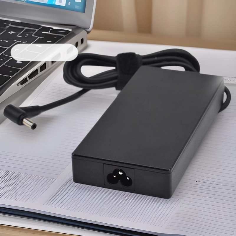 Adaptador de corriente alterna - Pc Gaming Asus reseña y precio