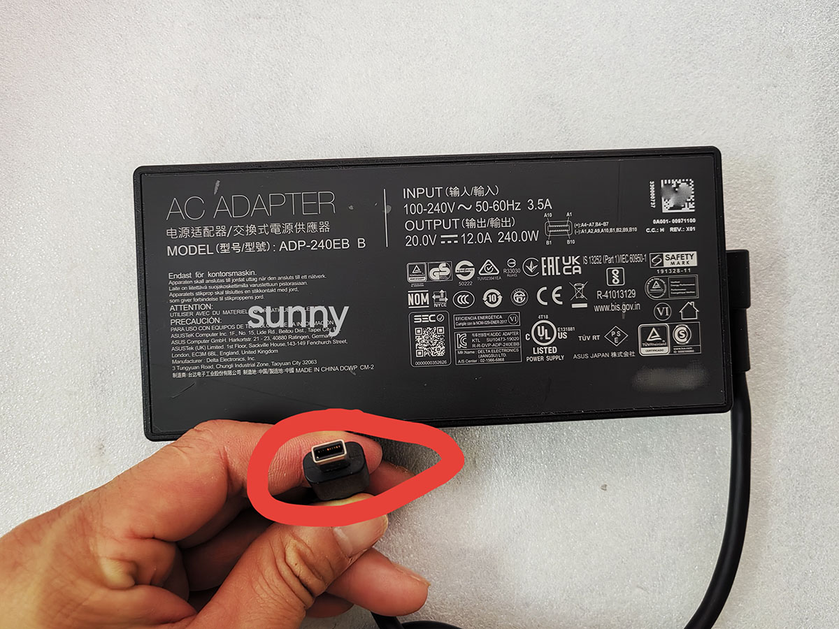 OEM ADP-240EB B 0A001-00971300 - Pc Gaming Asus reseña y precio